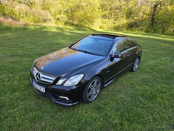 Mercedes Benz E-Classe 220 CDI 150KW Automat r.v.2011Panoram - 3