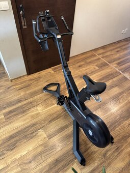 Trenažer , stacionárny bicykel - 3