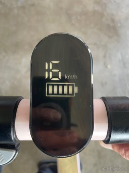 Decka elektricka kolobezka - 3