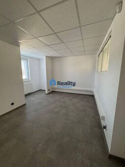 Prenájom obchod/kancelária NP po rekoštrukcií, centrum PB - 3