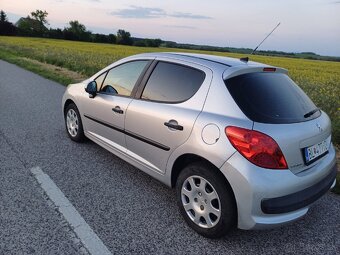 Peugeot 207 - 3