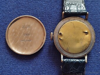 Vojenské letecké hodinky DOXA funkcne - 3