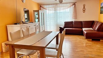 VYŠNÝ KLATOV - 6 IZBOVÝ RD S VÝMEROU 300 M2, POZEMOK 1221 M2 - 3