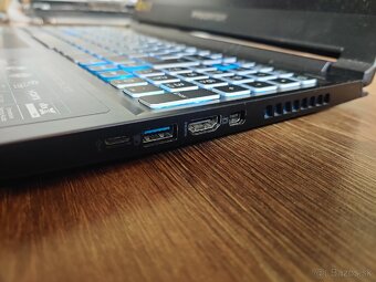 Acer Predator triton 300 • RTX 2060/ i7-10Th gen. - 3