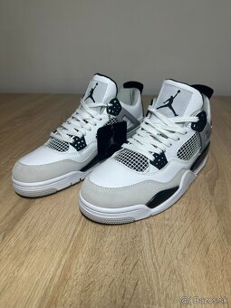 Jordan 4 Krémové - 3