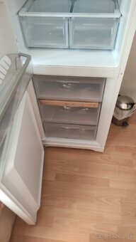 Hotpoint Ariston - 3