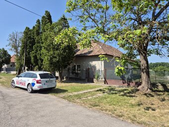 3-izbový RD na 34-árovom pozemku v Šarovciach - 3