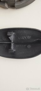 Puklicka+krytka anteny - 3