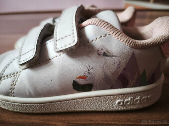 Tenisky Adidas v. 22 - 3