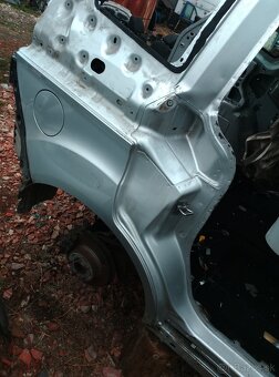 Ford c max 2.0TDCi 110kw euro6,2017/7 - 3
