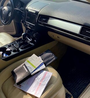 Volkswagen Touareg - 3