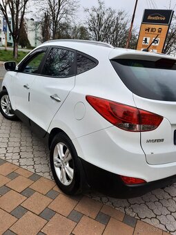 Hiundai ix35 1.7 Crdi 4x2 85kw. - 3