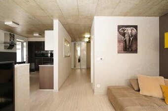Luxusne vybavený 4 izbový byt v trojdome s parkovaním - 3