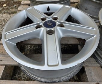 ORIGINÁL FORD HLINÍKOVÉ DISKY 5x108 R16 - 3