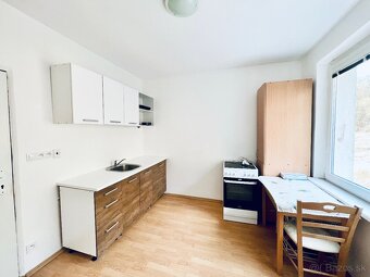 Na prenájom čiast. zariadený 1 izb byt Sl. Ľupča-Príboji - 3