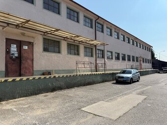 Dvojpodlažný sklad + kotolňa + pozemky Prievidza - 3