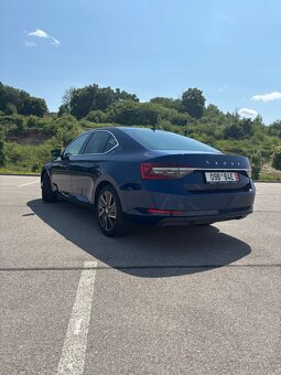 Predám Škoda Superb sedan 2.0 TDi 110kw DSG - 3