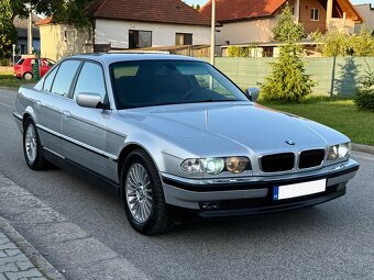 BMW 730d E38 - 3