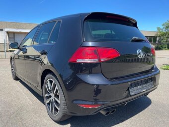Wolkswagen golf - 3