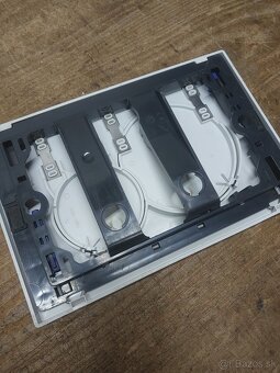 Tlačítko Geberit - 3