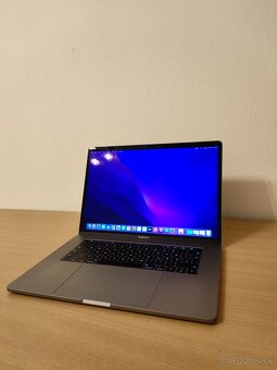 MacBook Pro 15 2017 | Core i7 • 16GB • 512GB SSD - 3