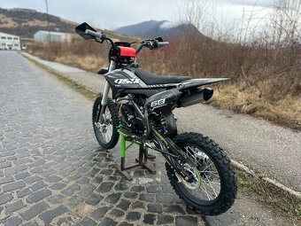 Predám čisto nový nejazdený Pitbike ASIX XB68 140CM3 + El. š - 3