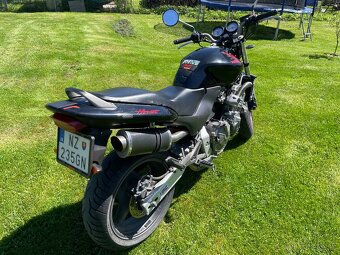 Honda hornet 600 - 3
