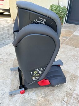 Romer Britax Kidfix 2R 15-36kg/šedá/super stav - 3