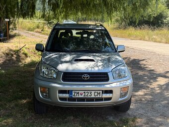 Toyota RAV4 2.0 D-4D 3D - 3