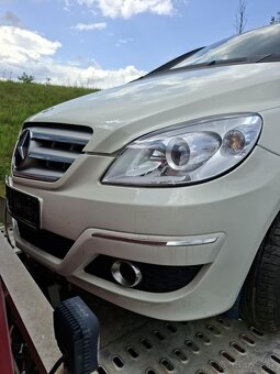 Rozpredam Mercedes B160 70kw 2010 266.920 - 3