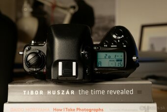 Nikon F5 (len telo) - 3