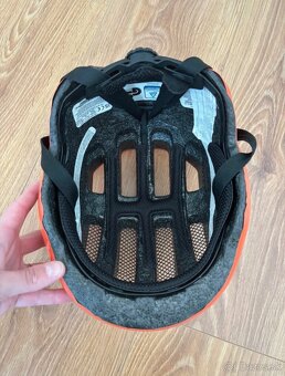 Abus- detská cyklistická prilba - 3