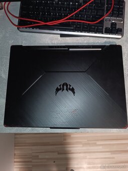 ASUS TUF GAMING F15 (2021) - 3