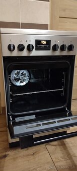 Sklokeramicky sporak Electrolux - 3