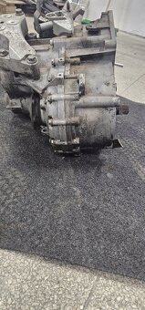 Prevodovka 6q 2.0 tdi 103kw - 3