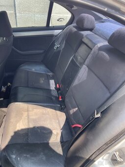 E46 328i - 3