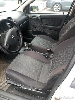 Predám Opel Astra - 3