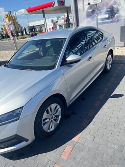 Škoda Octavia 4 2021 2.0 TDi DSG Style - 3
