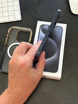 iPhone 15 pro 256gb 93% - 3