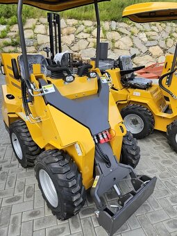 Mininakladač 480Z - 3