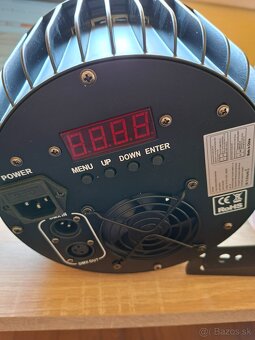 UKING ZQ01061 Výkonný PAR reflektor 4v1, 18×10W RGBW LED - 3