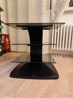 Televízny stolík - 3