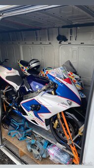 Suzuki GSX-R 600 K4 - 3