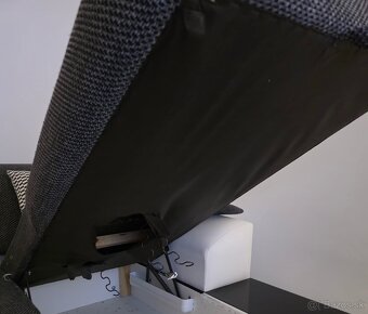 Sedačka - rozťahovacia - 3