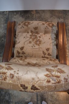 Staré kreslo s príbehom - 3