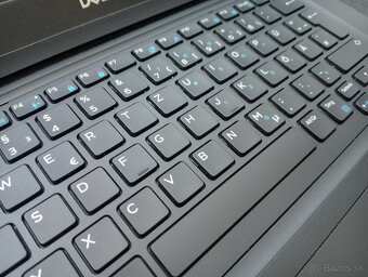 dotykový Dell Latitude 5490 , Intel® Core™i5 ,16gb ram , ssd - 3