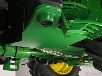 Predám traktor John Deere 1026R - 3