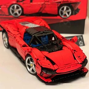 Dostupné Akcia Technik block skladačka auto Ferrarii 1:8 - 3