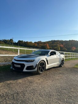 Chevrolet Camaro 3.6 V6 2021 – ZL1 look, výfukové klapky - 3