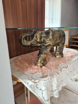 Masívný stôl elefant - 3